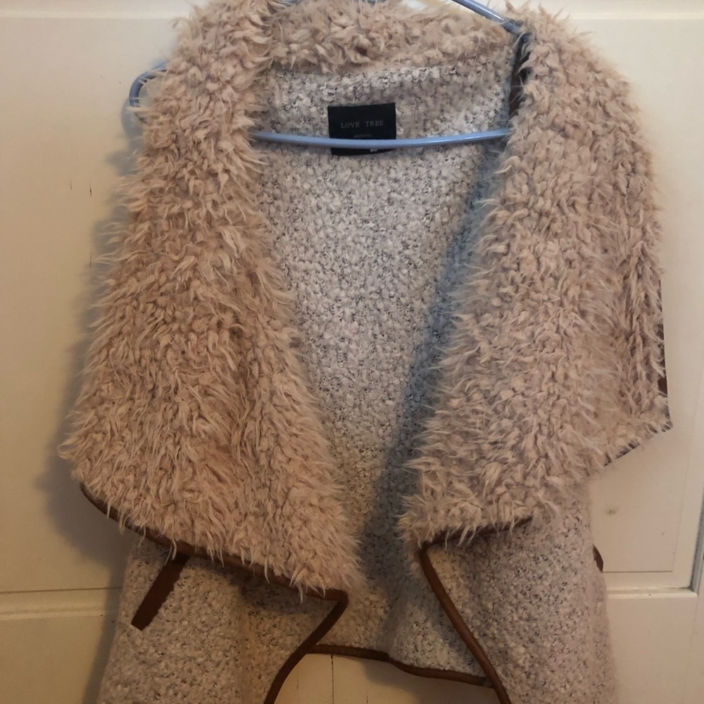 Faux fur trimmed vest